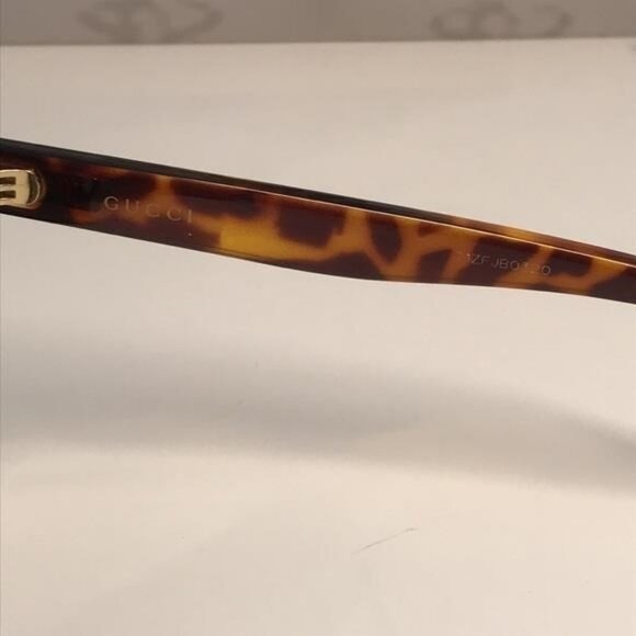 Gucci Tortoise Shell Sunglasses with Green Lenses GG0158SN 002 - Picture 4 of 12